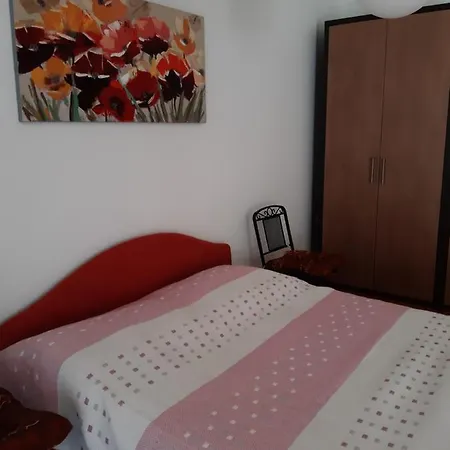 Nissa, Appartamento